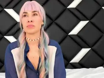 Chaturbate Sex Cam of carlalinares