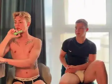 Chaturbate Free Live Porn of ben_harmon