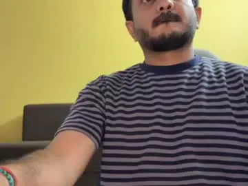 Chaturbate Sex Cam of bighandsomesatisfy