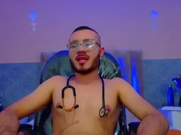 Chaturbate Adult Video Chat of matia_zelvya