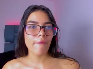 Chaturbate Live Sex of crazybaby_squirt