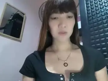 Chaturbate Live Sex Cam of xdreamangel