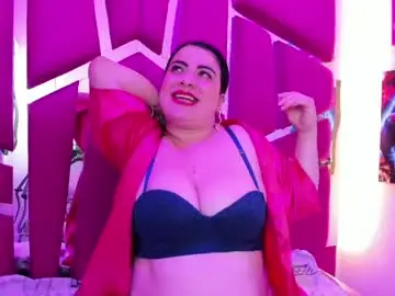 Chaturbate Watch Live Sex Cams of emilyy_moon_