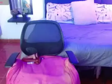 Chaturbate Free Live Porn of domink_gilr