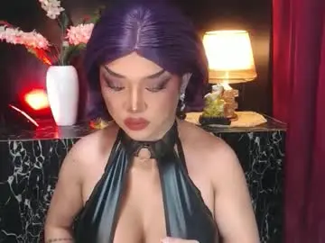 Chaturbate Free Live Porn of hugecockchristine