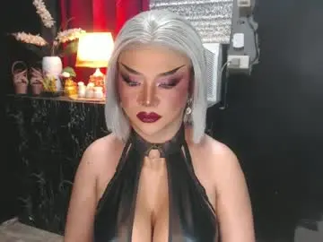 Chaturbate Best live sex cam show of hugecockchristine