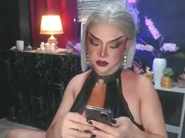 Chaturbate Live Porn of hugecockchristine