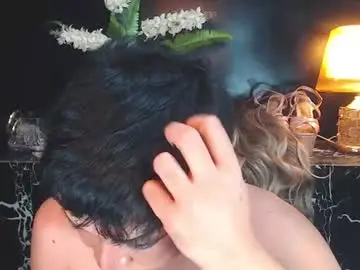 Chaturbate Adult Webcams of hugecockchristine