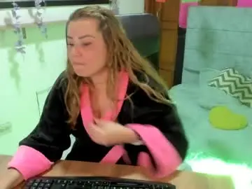 Chaturbate Best live sex cam show of julieta_star69