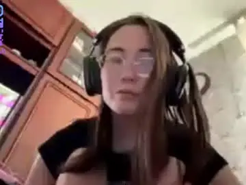 Chaturbate Free Porn Cam of erinnthurmond