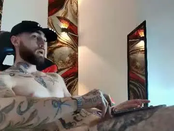 Chaturbate Adult Webcams of luke_davis01
