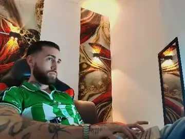 Chaturbate Best live sex cam show of luke_davis01
