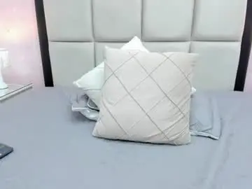 Chaturbate Live Sex of raven_luxx