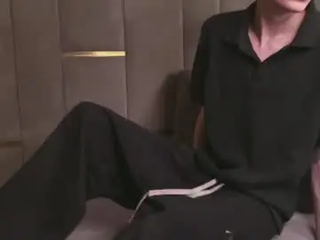 Chaturbate Private Sex Chat of curlytwinkboy