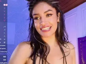 Chaturbate Live Sex Cam of diamond_black19