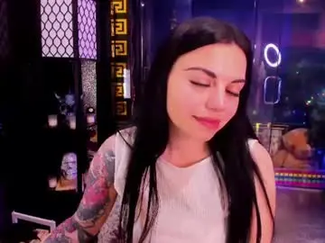 Chaturbate Adult Webcam of alma_pearl