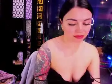 Chaturbate Free Live Porn of alma_pearl