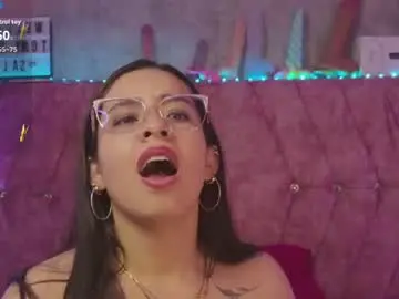 Chaturbate Private Sex Chat of katiie_m