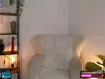 Chaturbate Sex Chat of lucylia_