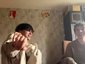 Chaturbate Watch Live Sex Cams of stralght_twinks