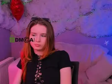 Chaturbate Live Porn of alessiaarouge