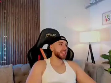 Chaturbate Sex Chat of maximo_wolf1