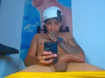 Chaturbate Free Live Porn of burningboyy