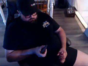 Chaturbate Live Sex Cam of lonewolfgarage