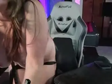 Chaturbate Watch Live Sex Cams of derrick_and_brittany