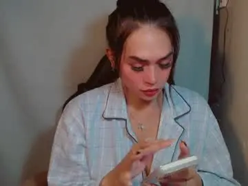 Chaturbate Nude Webcam of justhewayouare21