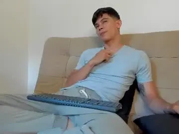 Chaturbate Free Live Porn of yizus_bonz