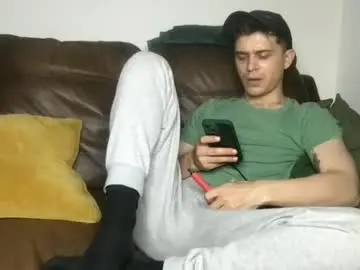Chaturbate Best live sex cam show of camdoattitude