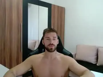 Chaturbate Sex Cam of darius_94