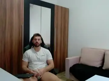 Chaturbate Adult Webcam of darius_94