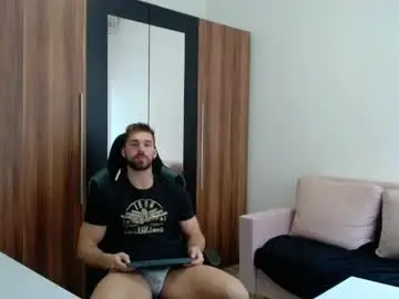 Chaturbate Live Porn of darius_94