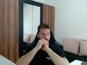Chaturbate Nude Webcam of darius_94