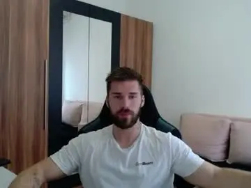 Chaturbate Sex Cam of darius_94