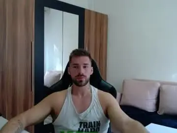 Chaturbate Live Sex of darius_94