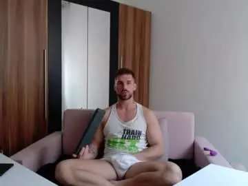 Chaturbate Nude Webcam of darius_94