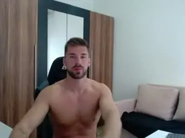Chaturbate Adult Webcams of darius_94