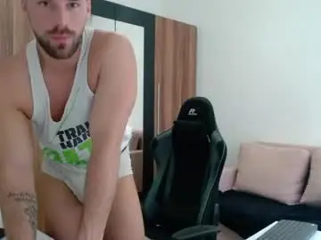 Chaturbate Sex Chat of darius_94