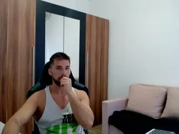 Chaturbate Best live sex cam show of darius_94