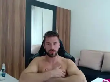 Chaturbate Free Porn Cam of darius_94