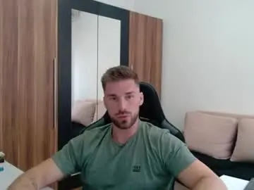 Chaturbate Live Porn of darius_94