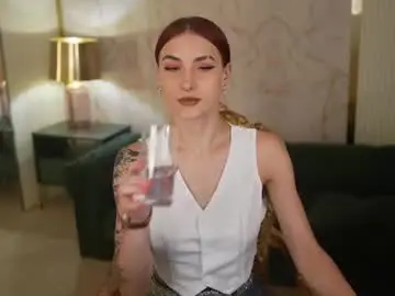 Chaturbate Live Sex Cam of kira0541