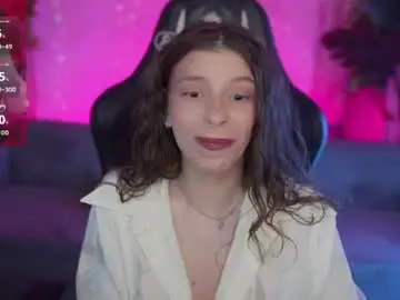 Chaturbate Nude Webcam of kira0541