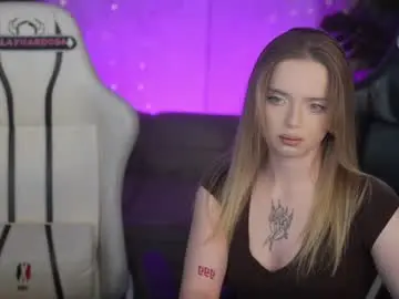 Chaturbate Live Sex of kira0541