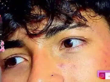 Chaturbate Live Porn of osamu_tay