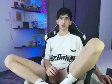 Chaturbate Nude Webcam of vittorio_cerati