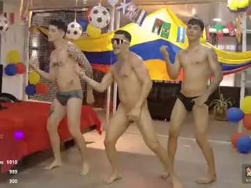 Chaturbate Live Sex Cam of boysgang_sex
